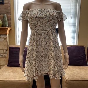 LULU’s Cream floral off the shoulder summer dress